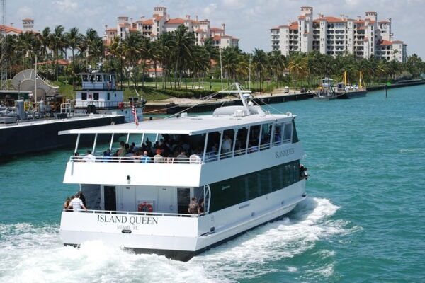 MIAMI MILLIONAIRE’S ROW CRUISE